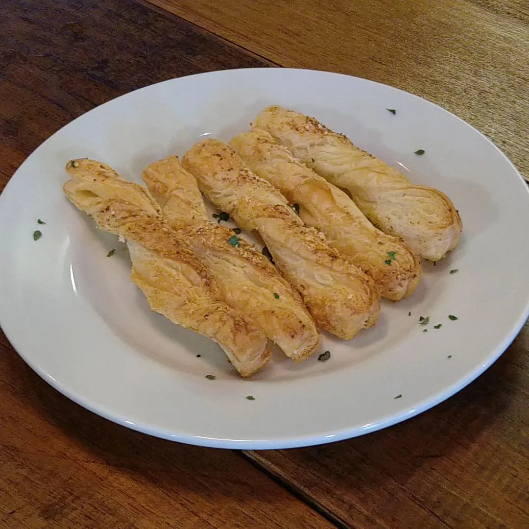 チーズパイ スティック（カレー風味)